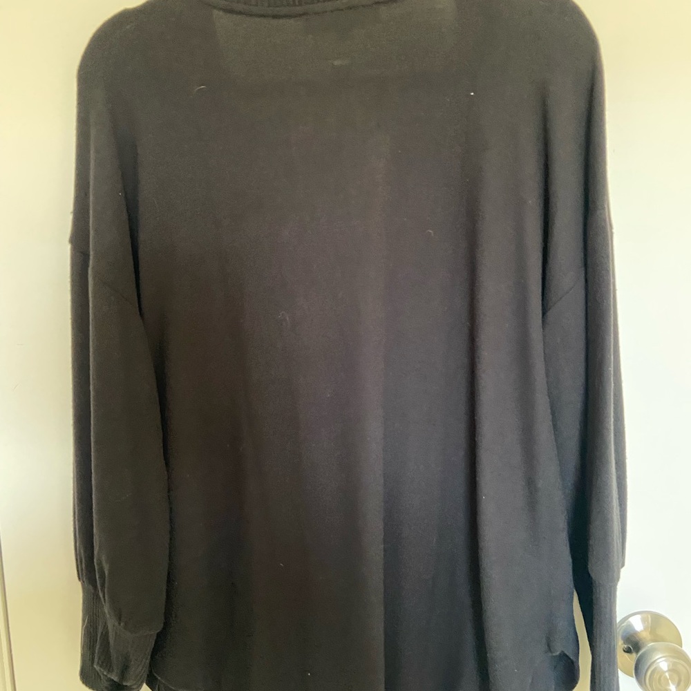 New with tag - Loft vneck sweater - Picture 4 of 5